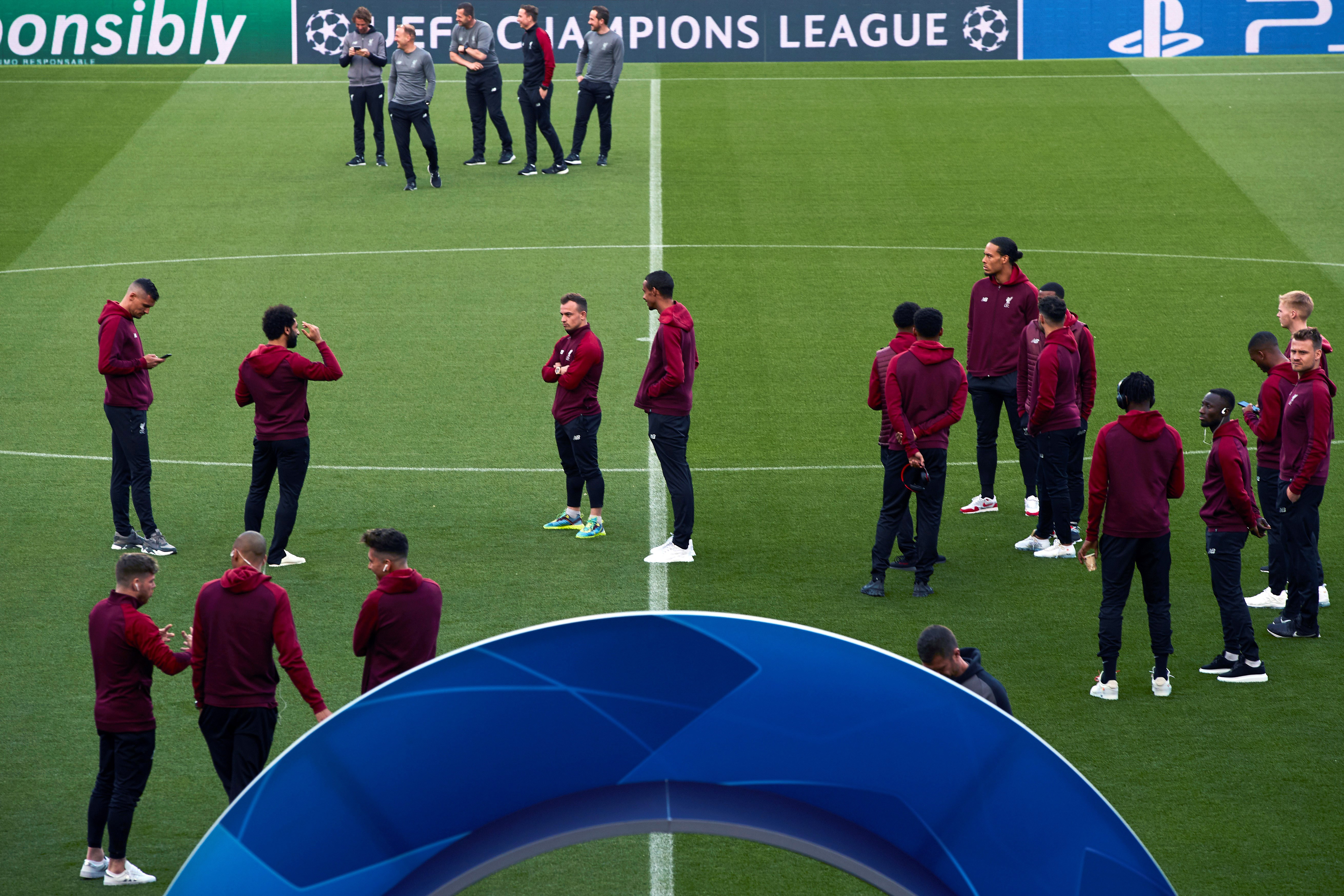 包含从今晨广厦男篮备战欧冠到莎拉波娃连续三场比赛得分超过问鼎冠军，风云突变利物浦清晨扳平良机的词条